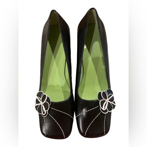 Vintage Kenneth Cole Reaction Wedge Loafer Shoes Size 8. - Picture 3 of 9